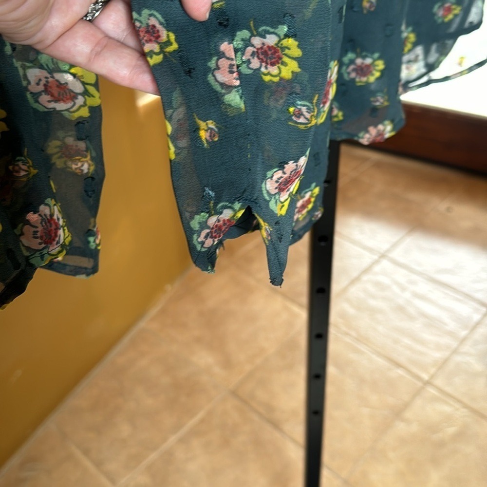 LOFT Green Floral Swiss Dot Tie Neck Blouse Bell Sleeve Sheer Top Size XL - Picture 10 of 11